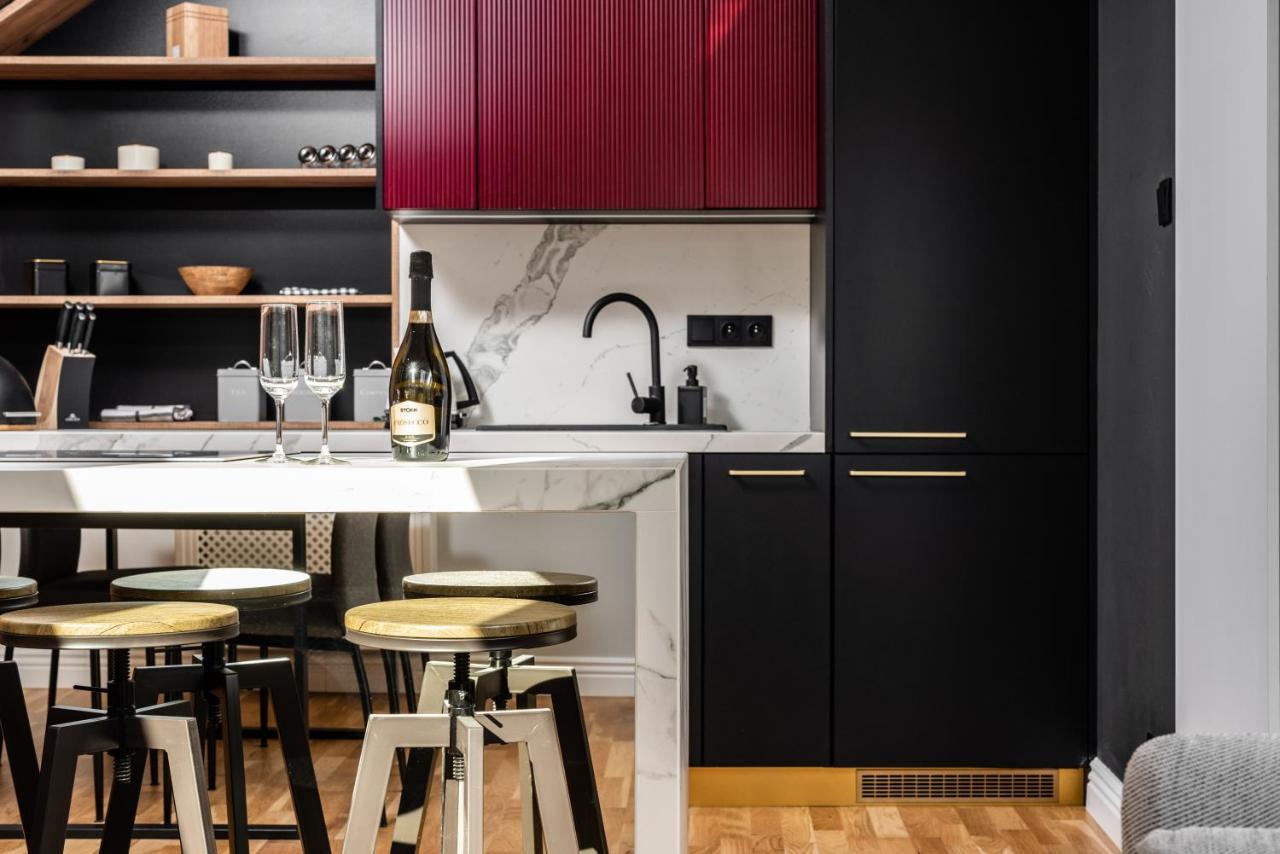 Riverside Premium Class Apartment - By Upstairs Краков Экстерьер фото