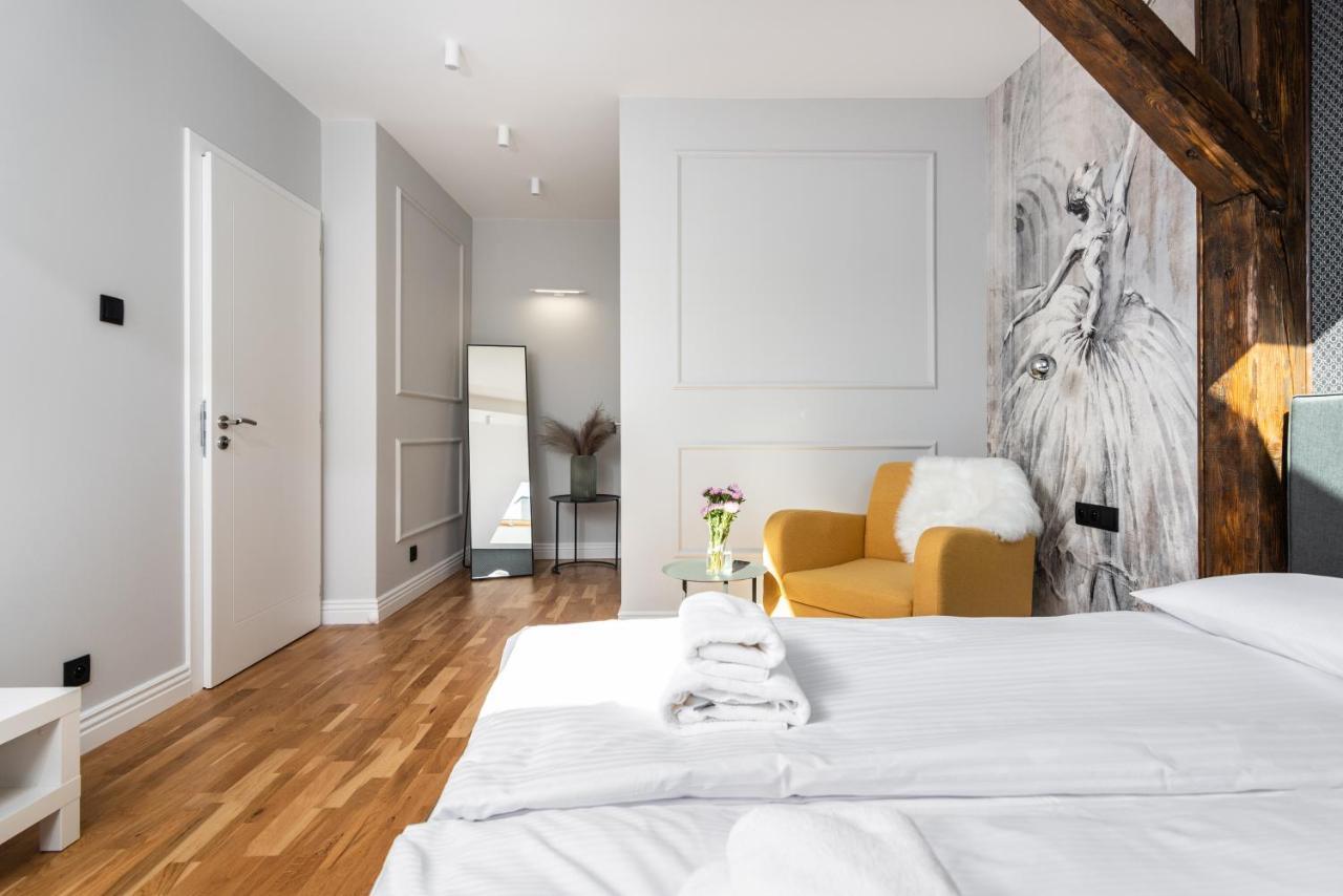 Riverside Premium Class Apartment - By Upstairs Краков Экстерьер фото