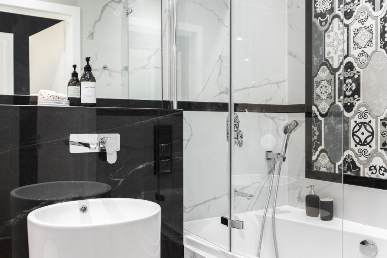 Riverside Premium Class Apartment - By Upstairs Краков Экстерьер фото